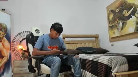 mr_stiven_ online show from June 2026 06:52:02 AM