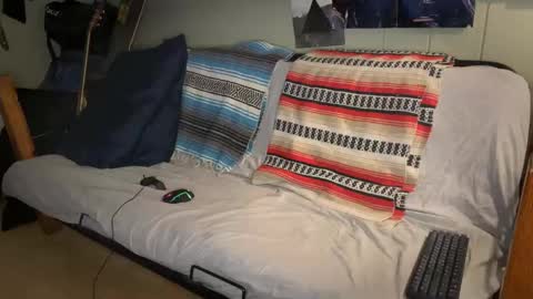 Valdor online show from October 2025 02:01:02 AM