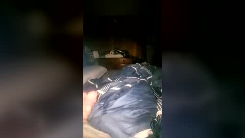 Snapshot of mr_white_420 chatting on July 2026 01:07:02 AM mr_white_420 online show from July 2026 01:07:02 AM