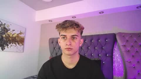 Snapshot of mr_williseo chatting on September 2025 02:15:02 AM williseo online show from September 2025 02:15:02 AM