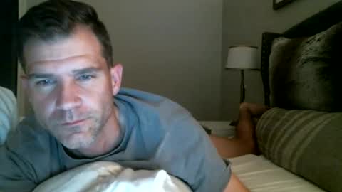 MrAsstastix online show from November 2025 11:00:02 AM