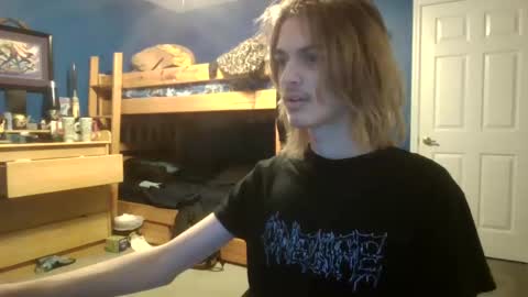 Ant online show from December 2024 06:31:02 PM