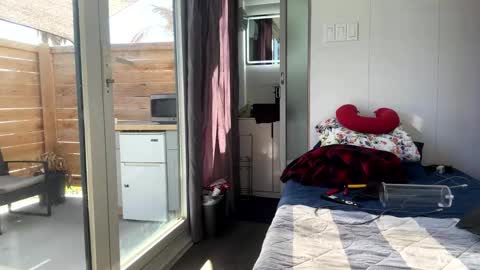 MrBigDThomas online show from March 2026 04:57:01 PM