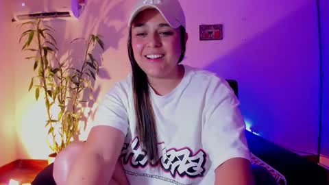 Laura online show from December 2024 06:29:02 AM