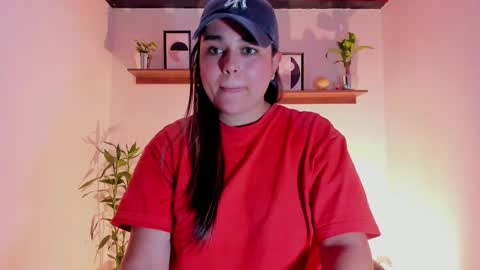 Laura online show from January 2025 05:38:01 AM