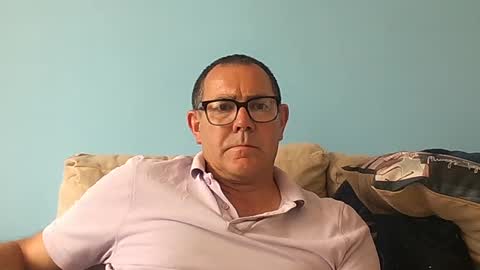 Mrcaruso online show from April 2026 04:23:01 PM