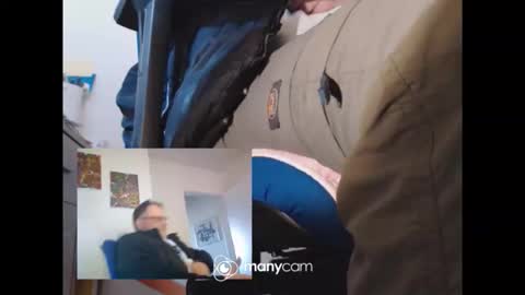 MrJohnsen1975 online show from April 2026 03:24:01 PM