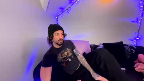 mrfanceypants online show from November 2025 05:52:01 AM