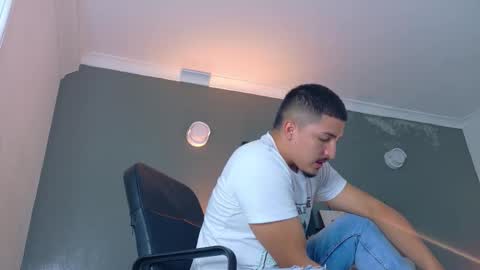 Snapshot of mrfox__ chatting on November 2025 07:16:02 PM Mr Fox online show from November 2025 07:16:02 PM