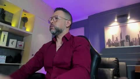 Snapshot of mrfrank_tattoo chatting on February 2026 11:39:01 AM MrFrank. online show from February 2026 11:39:01 AM