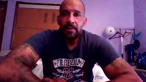 Snapshot of mrfuckyourite chatting on October 2025 05:44:01 PM mrfuckyourite online show from October 2025 05:44:01 PM