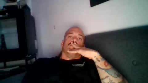 Snapshot of mrhames2020 chatting on April 2026 07:44:02 PM mrhames2020 online show from April 2026 07:44:02 PM