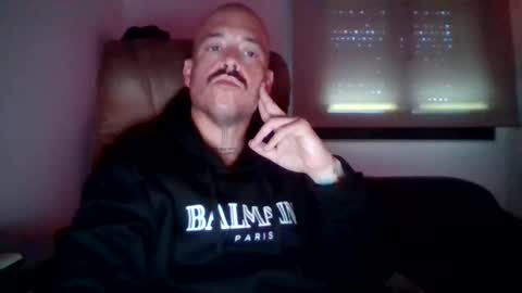 Snapshot of mrhames2020 chatting on April 2026 07:39:01 AM mrhames2020 online show from April 2026 07:39:01 AM