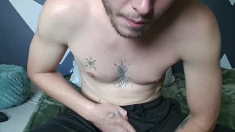 mrhoneybunz online show from May 2026 01:40:01 PM