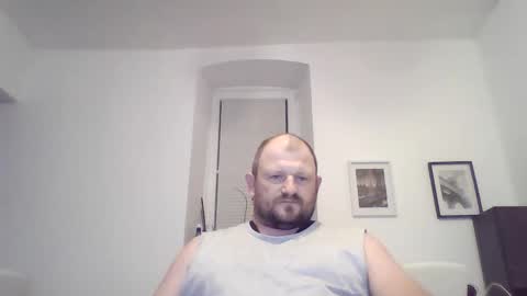 Snapshot of mrhotsex69 chatting on September 2025 02:33:02 AM mrhotsex69 online show from September 2025 02:33:02 AM