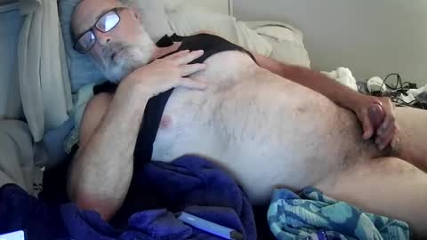 Snapshot of mrjames59 chatting on September 2025 04:56:01 AM mrjames59 online show from September 2025 04:56:01 AM