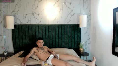 Snapshot of mrjustin_ chatting on September 2025 09:15:01 PM mrjustin_ online show from September 2025 09:15:01 PM