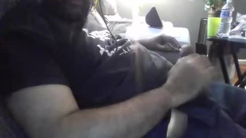 Snapshot of mrlove198 chatting on January 2026 02:00:02 PM mrlove198 online show from January 2026 02:00:02 PM