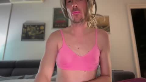 TaleOfLaura online show from March 2026 12:01:01 AM