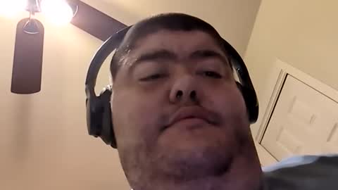 mrorange50187 online show from October 2025 03:31:02 PM