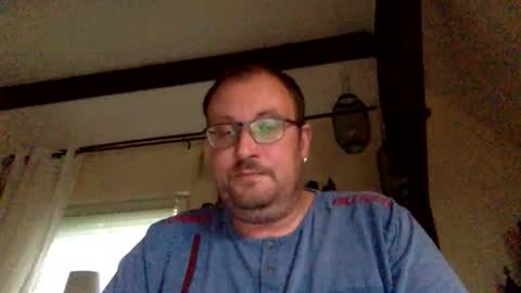 Snapshot of mrosenth81 chatting on June 2026 04:35:01 PM mrosenth81 online show from June 2026 04:35:01 PM