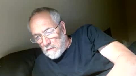 mrtease5 online show from April 2026 03:45:01 AM