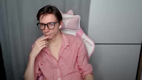 Shy Boy  online show from December 2025 02:04:01 PM