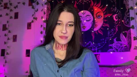 Dita online show from February 2026 10:04:02 PM