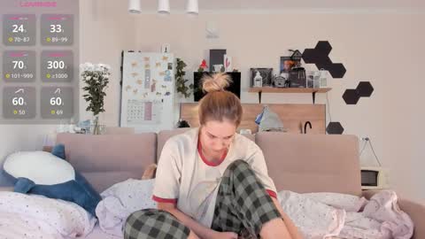 Ms ForYOU online show from October 2025 04:10:01 AM