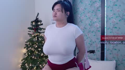 R o r i  SnapChat heyroriv2 wednesday - sunday Noon oclock mountain - 5pm mountain online show from January 2025 10:34:01 PM