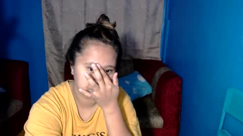 Nathalie online show from February 2025 07:56:02 AM