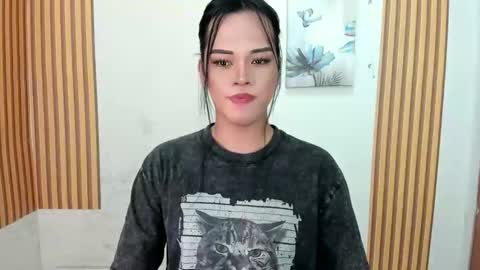 selena online show from April 2026 07:14:01 AM