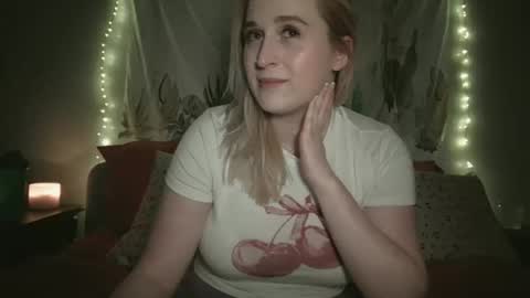 Snapshot of msclairewhatever chatting on March 2026 04:24:02 AM msclairewhatever online show from March 2026 04:24:02 AM