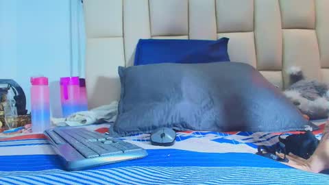 FERNANDA 3 online show from December 2025 03:04:02 AM