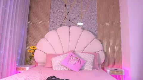 Manuela  online show from July 2026 03:16:02 AM