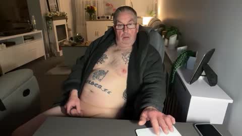 Snapshot of mtb1697 chatting on February 2026 07:18:01 PM mtb1697 online show from February 2026 07:18:01 PM