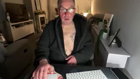 Snapshot of mtb1697 chatting on February 2026 11:45:01 PM mtb1697 online show from February 2026 11:45:01 PM