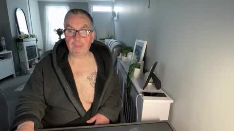 Snapshot of mtb1697 chatting on February 2026 01:07:01 PM mtb1697 online show from February 2026 01:07:01 PM