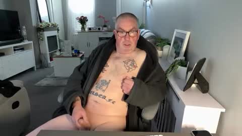 Snapshot of mtb1697 chatting on February 2026 09:10:02 AM mtb1697 online show from February 2026 09:10:02 AM