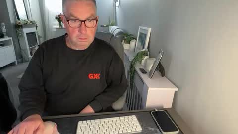 Snapshot of mtb1697 chatting on March 2026 11:37:01 AM mtb1697 online show from March 2026 11:37:01 AM