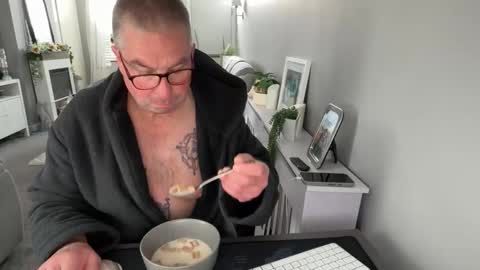 Snapshot of mtb1697 chatting on March 2026 10:22:01 AM mtb1697 online show from March 2026 10:22:01 AM