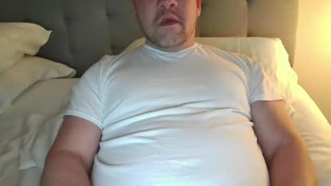 Snapshot of mtman5 chatting on March 2026 01:34:02 AM mtman5 online show from March 2026 01:34:02 AM