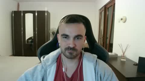 Victor online show from March 2026 07:20:02 PM