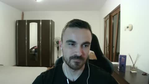 Victor online show from March 2026 07:08:01 PM