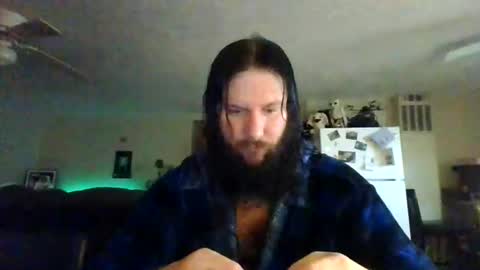 Snapshot of mudge chatting on January 2025 03:29:01 AM Mudge online show from January 2025 03:29:01 AM