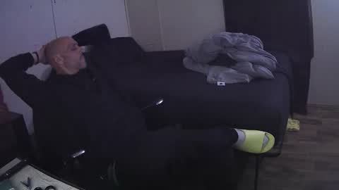 Muffdiver online show from March 2026 02:33:02 AM