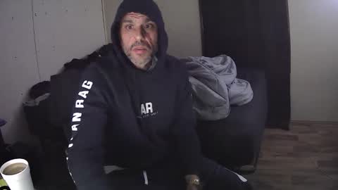 Muffdiver online show from April 2026 09:26:02 AM