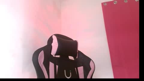 yuli online show from December 2024 09:39:01 AM