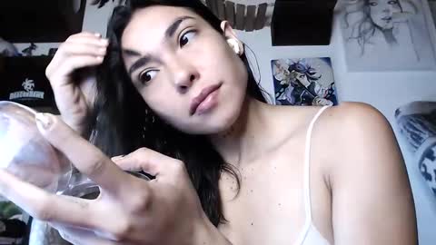 JESSICA online show from January 2025 11:03:01 AM