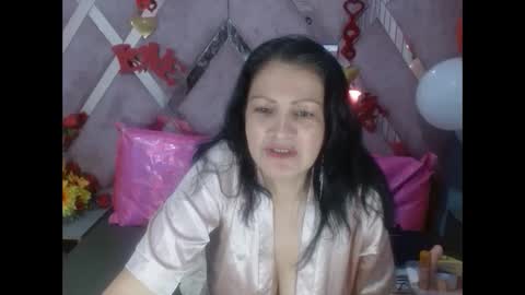 Snapshot of mulan_sexy01 chatting on February 2025 05:42:01 PM Mulan online show from February 2025 05:42:01 PM